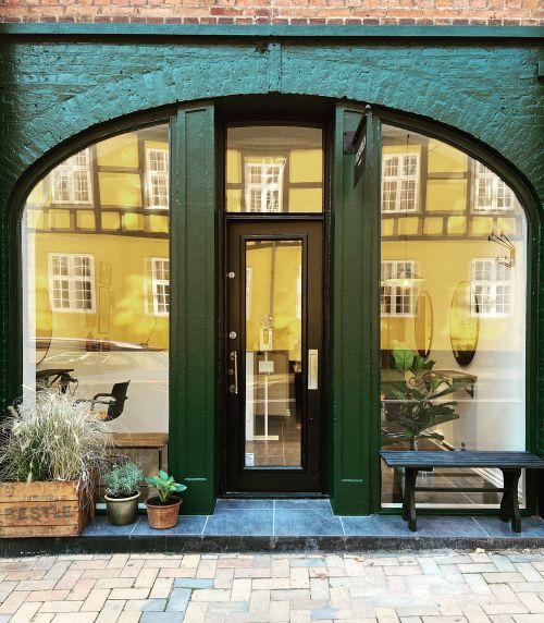 frisøren i klaregade - facade
